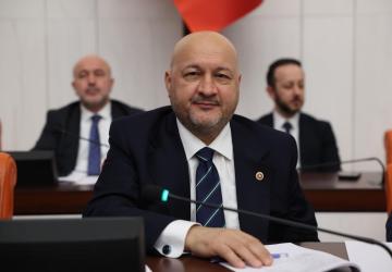 ‘TBMM’nin En Etkili 30 Milletvekili’ listesine Adıyaman’dan Doç. Dr. Resul Kurt girdi