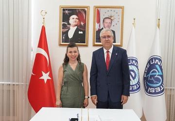 Egeli bilim insanı Prof. Dr. Çiğdem İçhedef'in projesine TÜBİTAK'tan destek