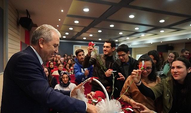 EÜ Eğitim Fakültesi yeni öğrencilerini bekliyor EÜ Eğitim Fakültesi yeni öğrencilerini bekliyor
