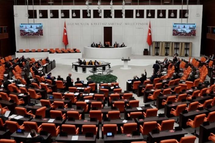 İsrail’in Suriye’ye Yönelik Saldırılarına Meclis’ten Kınama İsrail’in Suriye’ye Yönelik Saldırılarına Meclis’ten Kınama