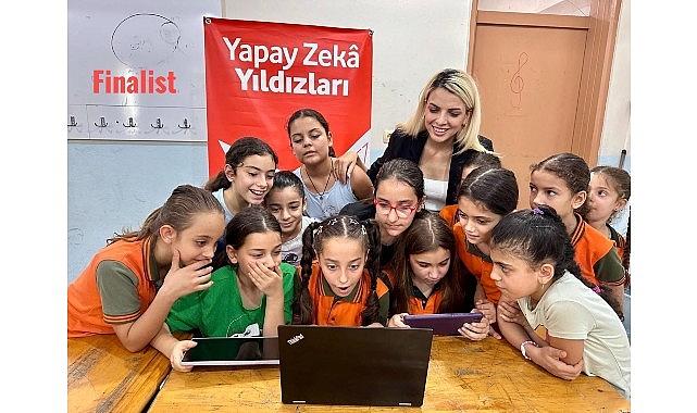 “Yapay Zekâ Yıldızları"na ilk uluslararası ödül “Yapay Zekâ Yıldızları"na ilk uluslararası ödül