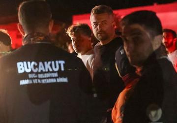 Belediye Başkanı Görkem Duman yangın bölgesinden seslendi: “Anka kuşu misali küllerimizden yeniden doğacağız"
