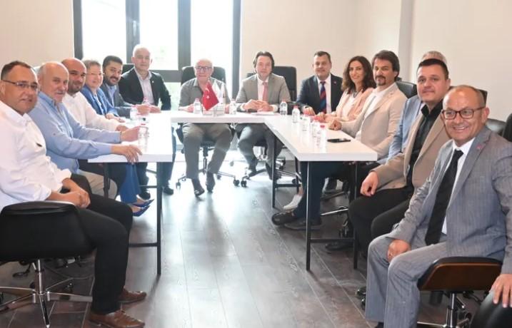 CHP Heyeti Kırklareli TSO’yu Ziyaret Etti CHP Heyeti Kırklareli TSO’yu Ziyaret Etti