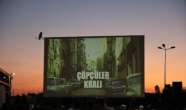 Kartepe'de Yaz Akşamları Açık Hava Sinemasıyla Renkleniyor