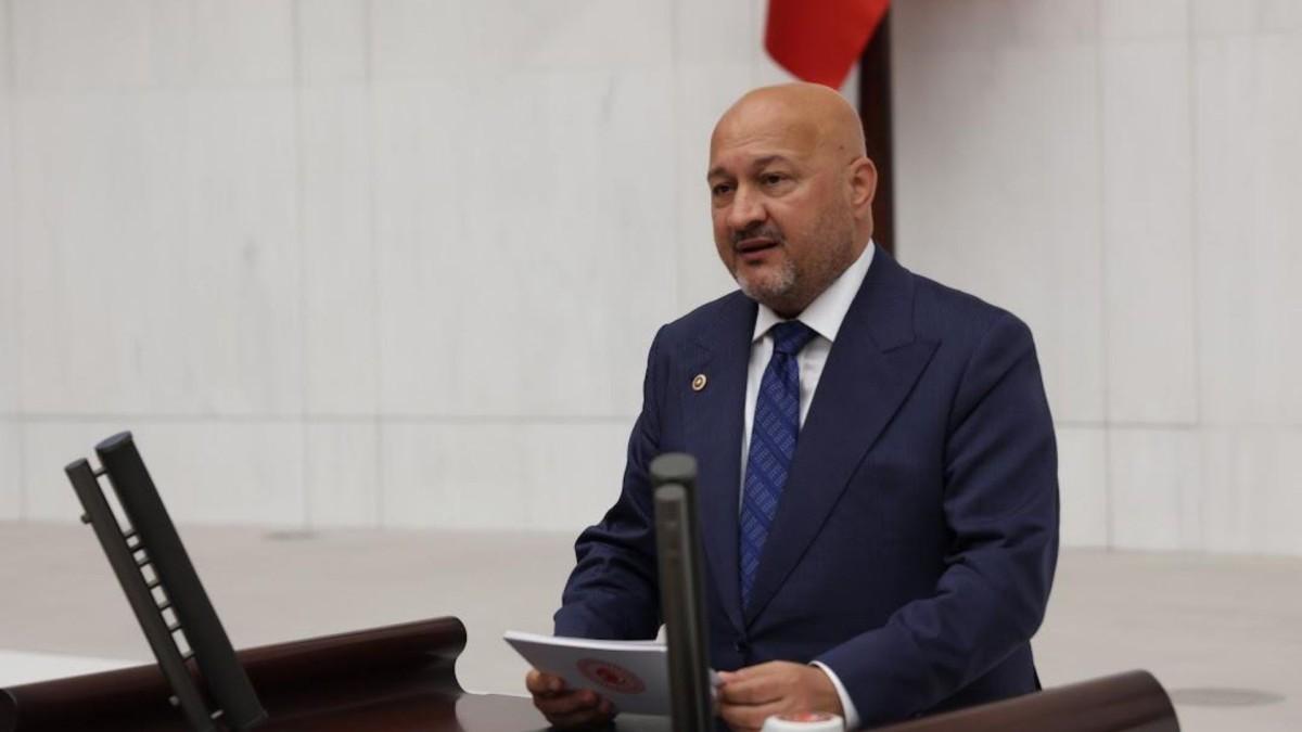 Resul Kurt’tan Merkez Bankası’nın faiz indirimi sonrası açıklama: “Ekonomide güven, enflasyonda gerileme başladı” Resul Kurt’tan Merkez Bankası’nın faiz indirimi sonrası açıklama: “Ekonomide güven, enflasyonda gerileme başladı”