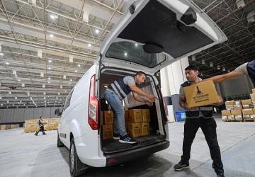 Tugay: Komşusu açken tok yatamayan kültürden geliyoruz