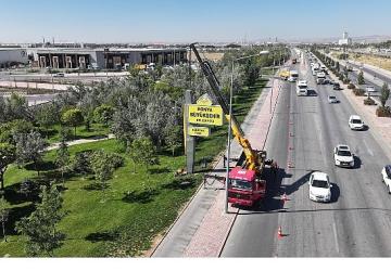 Şehir Estetiği ve Trafik Güvenliği İçin Totem ve Tabelalar Kaldırılıyor