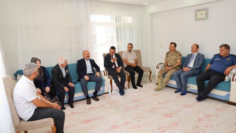 Vali Varol’dan Kıbrıs Gazisi Abdurrahman Boztepe’ye ziyaret