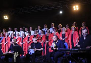 Seferihisar'da sanat ve dayanışma “Yıldızların Altında" buluştu