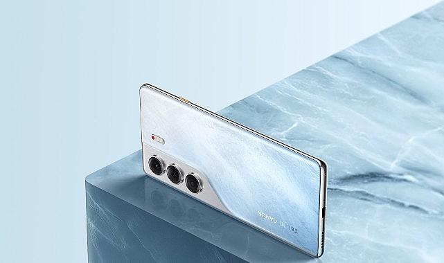 Teknolojinin Stil Sahibi Telefonu: TECNO CAMON 40 Serisi Teknolojinin Stil Sahibi Telefonu: TECNO CAMON 40 Serisi