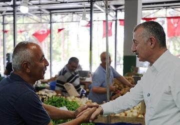 Perşembe Pazarı'nda Büyükakın'a yoğun ilgi
