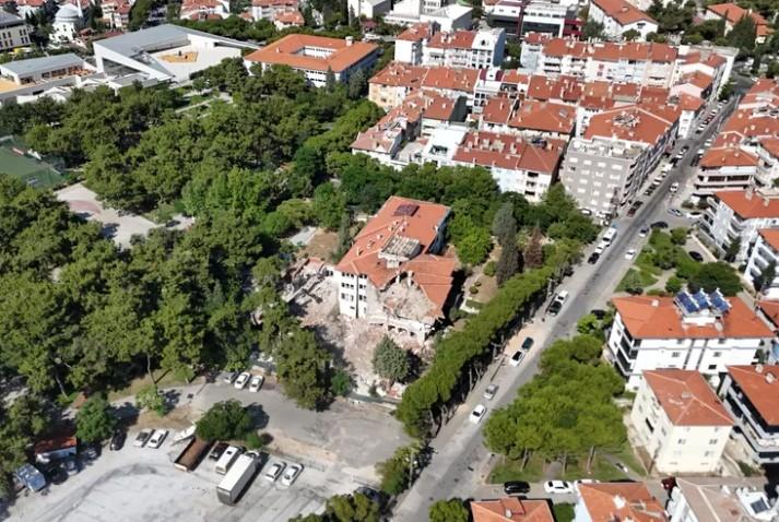 Muğla’da Huzurevi Güvenli ve Modern Hale Getiriliyor Muğla’da Huzurevi Güvenli ve Modern Hale Getiriliyor