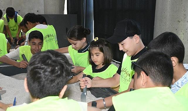 Osmangazi'de çocuklar tarihle buluşuyor Osmangazi'de çocuklar tarihle buluşuyor