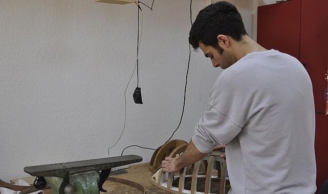 EÜ Devlet Türk Musikisi Konservatuvarı sanat dünyasının yıldızlarını yetiştiriyor EÜ Devlet Türk Musikisi Konservatuvarı sanat dünyasının yıldızlarını yetiştiriyor
