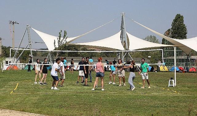 Dünya gençleri Fadıllı'da buluştu