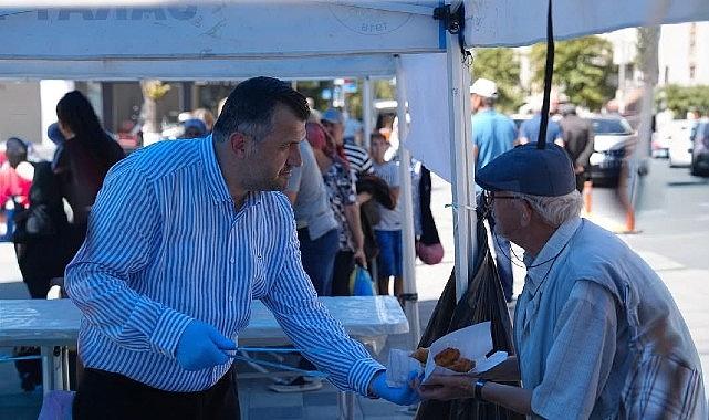 Saray Belediyesi'nden lokma ikramı Saray Belediyesi'nden lokma ikramı