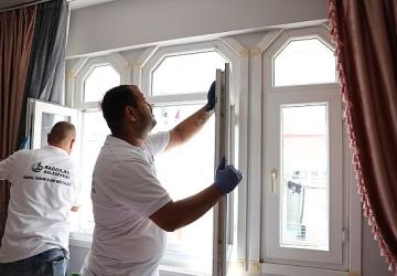 Bağcılar Belediyesi'nden kanser hastasına yardım eli