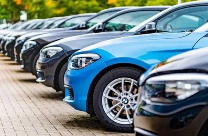 İkinci El Otomobilde Fiyatlar Görünürde Yükseliyor, Gerçekte Geriliyor İkinci El Otomobilde Fiyatlar Görünürde Yükseliyor, Gerçekte Geriliyor