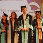 Ege Üniversitesi Emel Akın MYO'da mezuniyet sevinci