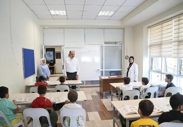 Başkan Altay, Genç KOMEK Yaz Okulu'na Katılan Öğrencilerle Buluştu