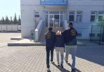 24 yıl hapis cezası bulunan şüpheli jandarma tarafından yakalandı