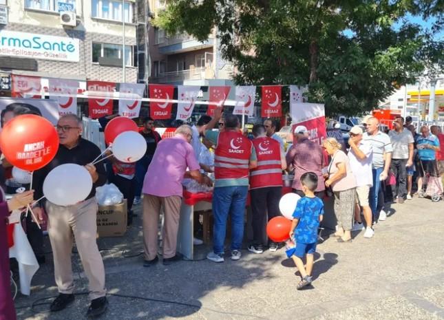 İzmir Buca’da Saadet Partisi 24. Yılını Vatandaşlarla Birlikte Kutladı İzmir Buca’da Saadet Partisi 24. Yılını Vatandaşlarla Birlikte Kutladı