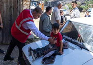 Başkan Tugay yanan köyler için İzmir dayanışmasının ateşini yaktı