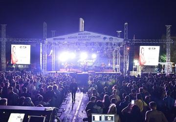 Malkara Kömür ve Süt Ürünleri Festivali'nde Coşku Dolu Konser Gecesi
