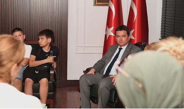 Bosnalı öğrencilerden Başkan Aydın'a ziyaret
