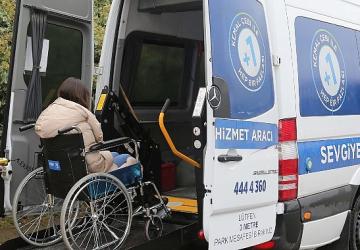 İhtiyaç Sahiplerine Sunulan Ücretsiz Ulaşım Hizmeti Devam Ediyor