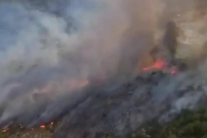 Muğla Seydikemer’de Orman Yangınına Müdahale Sürüyor Muğla Seydikemer’de Orman Yangınına Müdahale Sürüyor