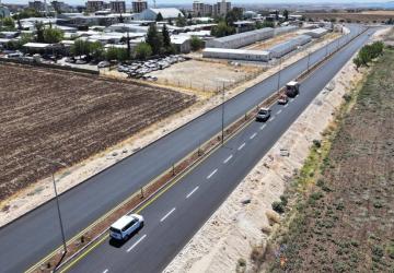Mersin Caddesi’nde yol çizgi ve trafik işaretleme çalışmaları başladı - Videolu Haber