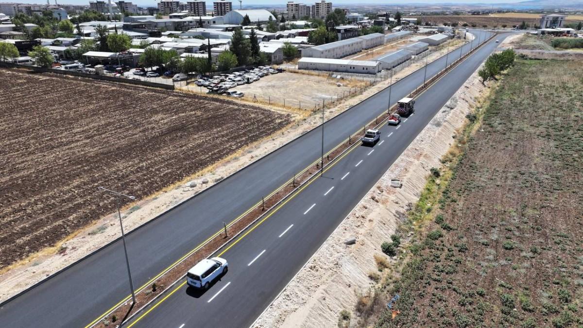 Mersin Caddesi’nde yol çizgi ve trafik işaretleme çalışmaları başladı - Videolu Haber Mersin Caddesi’nde yol çizgi ve trafik işaretleme çalışmaları başladı - Videolu Haber