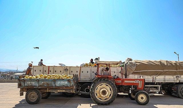 Manavgat Yeni Hal Toptancı Kompleksi üreticilerin ve tüccarların yüzlerini güldürüyor Manavgat Yeni Hal Toptancı Kompleksi üreticilerin ve tüccarların yüzlerini güldürüyor