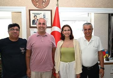 Kemer'in gururu Öztürk'ten Başkan Topaloğlu'na ziyaret