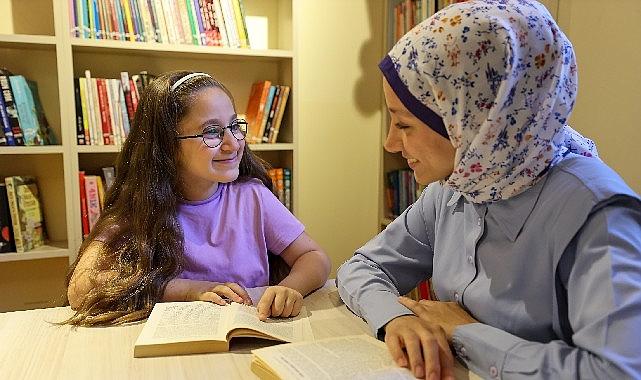 Bucalı Avşin Cumhuriyet Kütüphanesi ile hayaline yürüyor Bucalı Avşin Cumhuriyet Kütüphanesi ile hayaline yürüyor