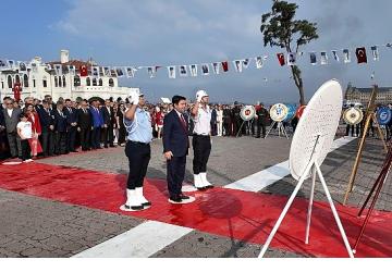 Kadıköy Sokaklarında Zafer Bayramı Coşkusu