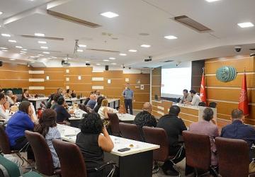 Bornova'da kamu iç kontrol atağı