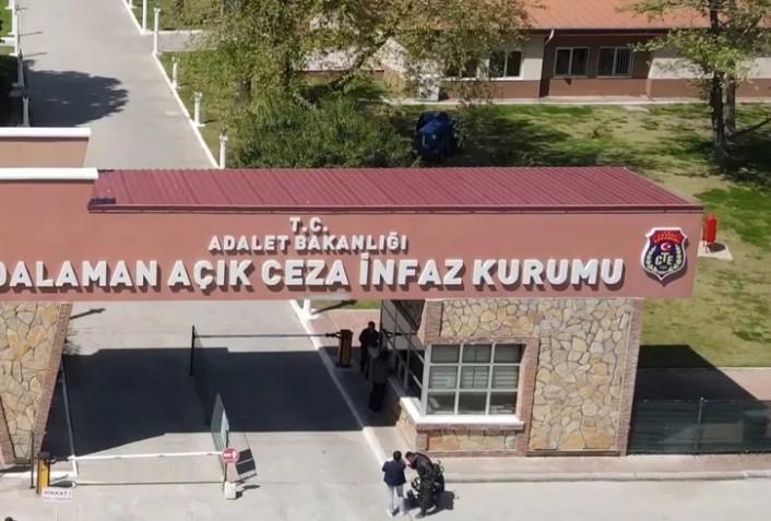 Bakan Tunç: Cezaevleri Topluma Kazandırma Merkezine Dönüştü Bakan Tunç: Cezaevleri Topluma Kazandırma Merkezine Dönüştü