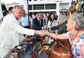Lüleburgaz Belediyesi'nin 'Üreten Kadın Meydanı' açıldı