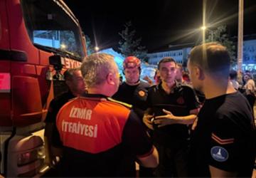 İzmir İtfaiyesi Balıkesir'de görev başında