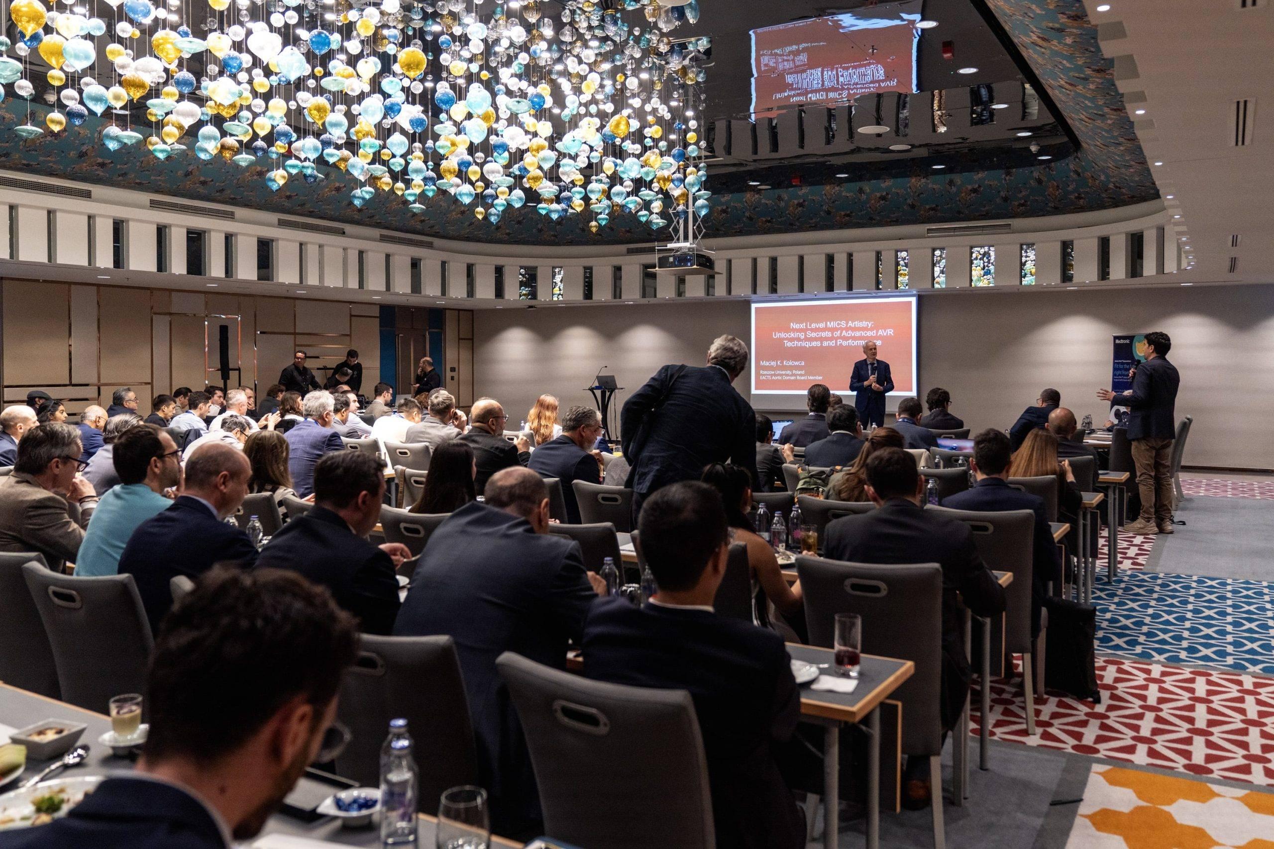1000 Kalp Doktoru İstanbul’da Buluştu 1000 Kalp Doktoru İstanbul’da Buluştu