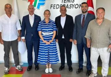 Tenis Kulüpleri Birliği’nden TTF Başkanı Müderrisoğlu’na Ziyaret