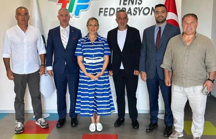 Tenis Kulüpleri Birliği’nden TTF Başkanı Müderrisoğlu’na Ziyaret Tenis Kulüpleri Birliği’nden TTF Başkanı Müderrisoğlu’na Ziyaret