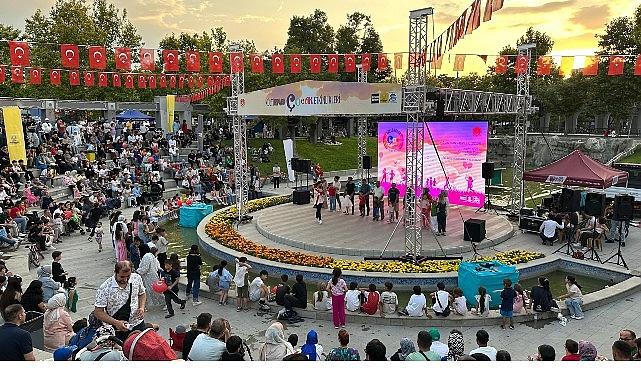 Kültürpark Çocuk Etkinlikleri Çocukların Yaz Tatiline Renk Katıyor Kültürpark Çocuk Etkinlikleri Çocukların Yaz Tatiline Renk Katıyor