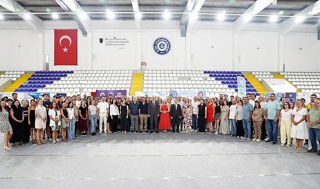 Ege Üniversitesi 17. Tercih Günleri başarıyla tamamlandı Ege Üniversitesi 17. Tercih Günleri başarıyla tamamlandı
