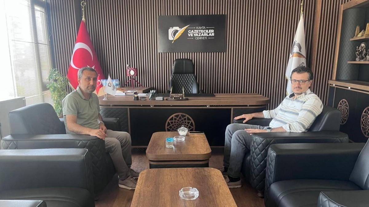 Akademisyenden Kahta’da uyuşturucu ile mücadele çağrısı: ‘Durum gerçekten çok vahim’ Akademisyenden Kahta’da uyuşturucu ile mücadele çağrısı: ‘Durum gerçekten çok vahim’
