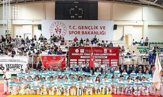 Osmangazili minik judocudan Türkiye ikinciliği Osmangazili minik judocudan Türkiye ikinciliği