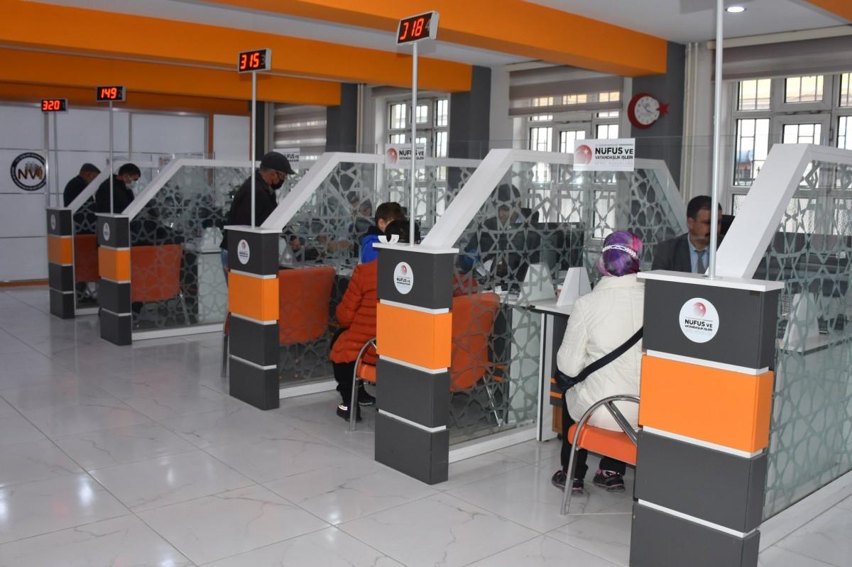 Eski tip sürücü belgelerini yenileme süresi son kez uzatıldı: Son tarih 31 Ekim 2025 Eski tip sürücü belgelerini yenileme süresi son kez uzatıldı: Son tarih 31 Ekim 2025