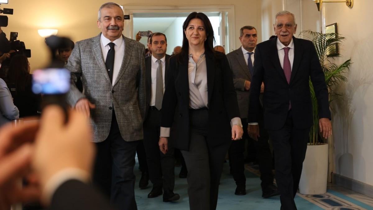 Pervin Buldan: ‘Yanlış anlaşılmasın, bu siyasi bir ittifak değil, sürece dair ortaklaşmadır’ Pervin Buldan: ‘Yanlış anlaşılmasın, bu siyasi bir ittifak değil, sürece dair ortaklaşmadır’